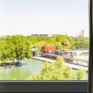 Ibis La Cite Des Sciences 19eme Hotel Paris